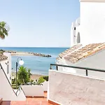 Front Sea View Apartment Estepona